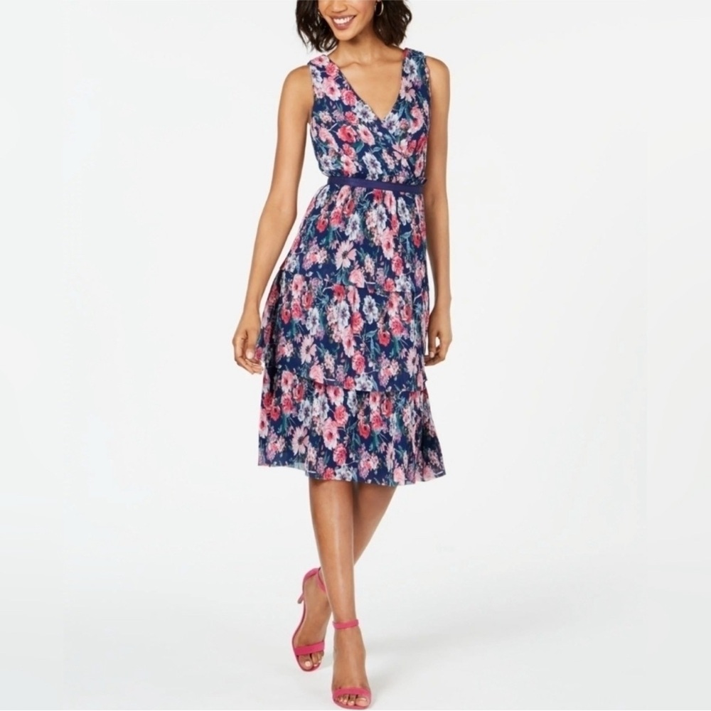 Adrianna Papell Garden Space Pleated Tiered Dress 18p NWT